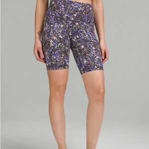 Lululemon biker shorts